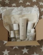 Fair trends on your skin – bootcut jeans and cardigans are back