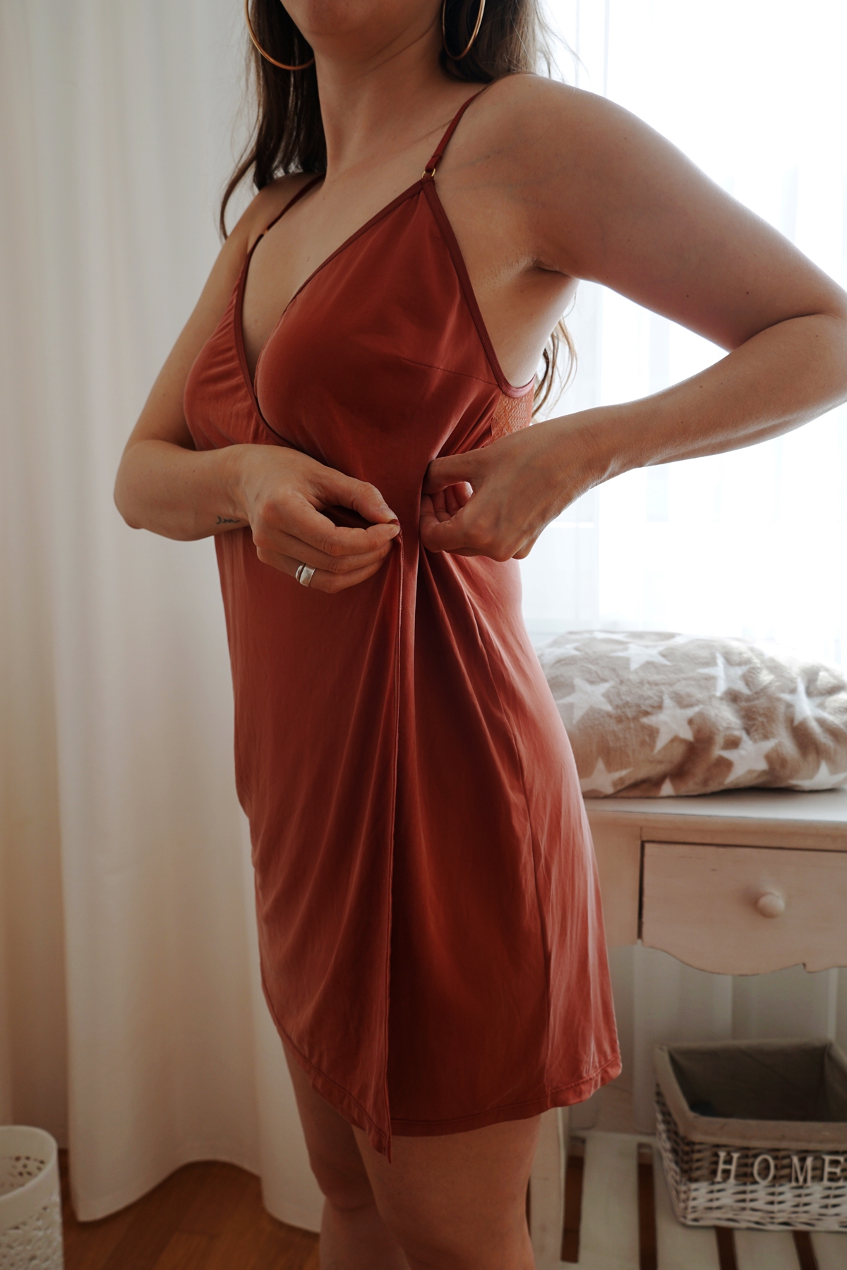 Andrea Steiner from the fashion blog Strawberries 'n' Champagne write about the sustainable loungewear brand Moya Kala from Switzerland.