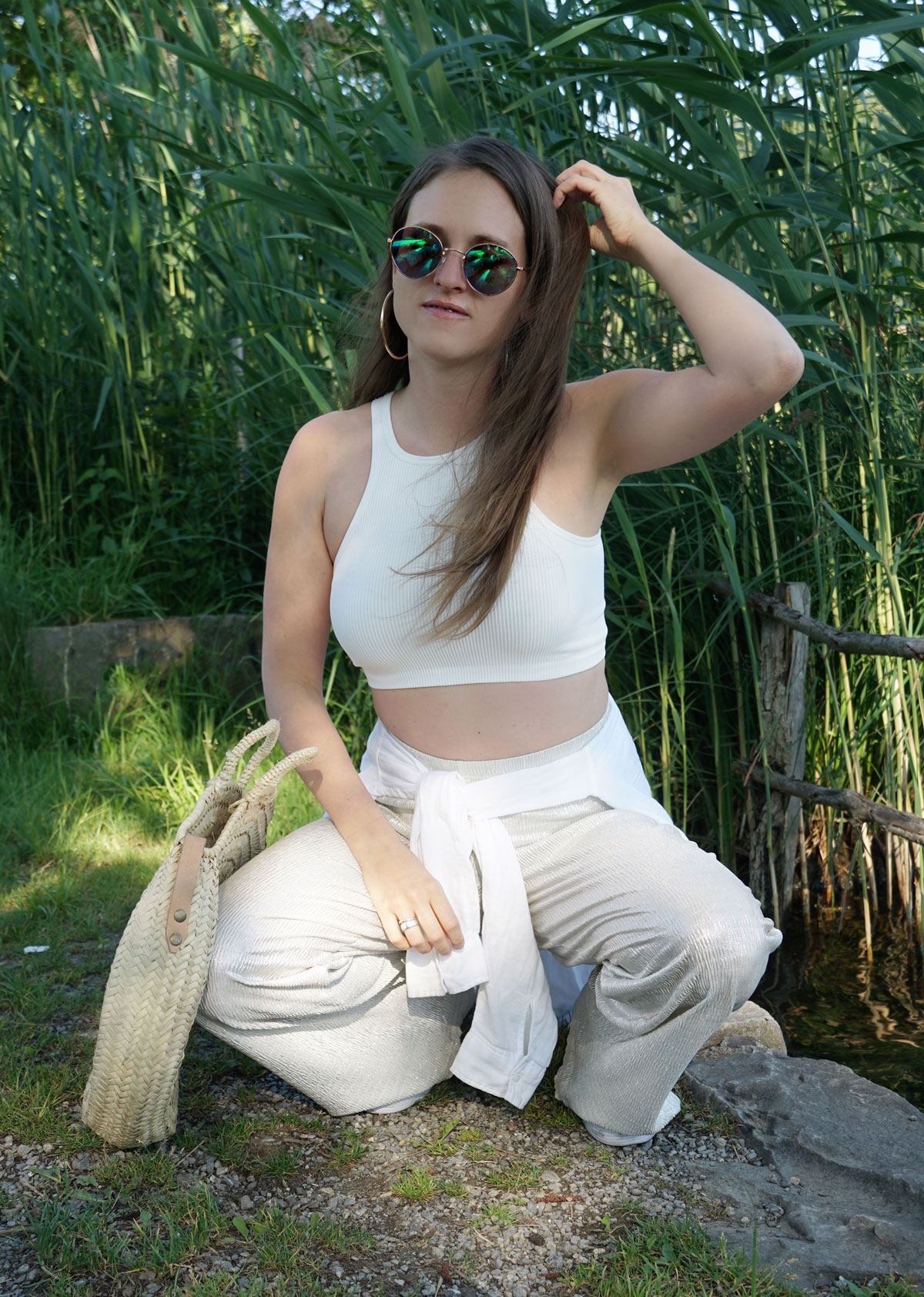 Andrea Steiner from Strawberries 'n' Champagne based in Switzerland is wearing a complete white look.